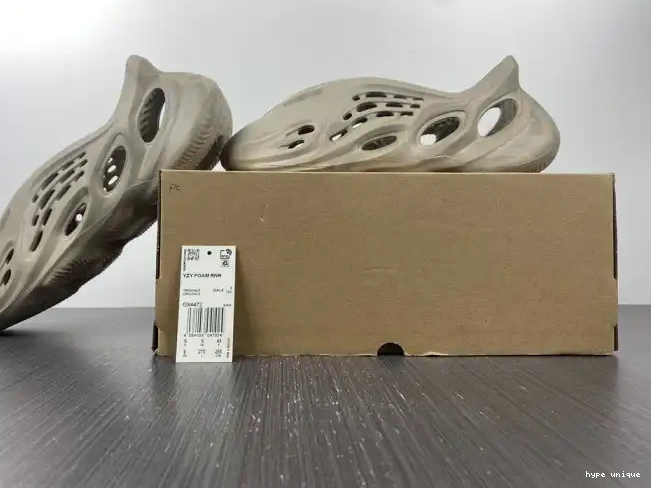 hype Adidas GX4472 Sage Foam RNNR Yeezy Stone 0601